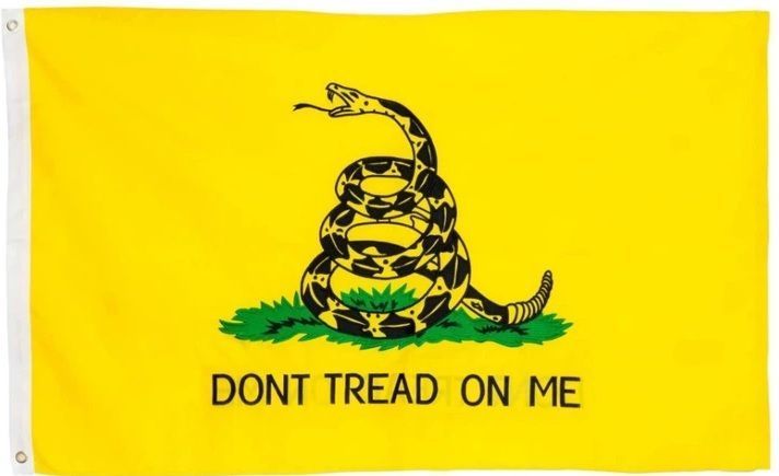 Гадсденівський прапор з гримучою змією Rothco Don't Tread On Me Flag (90x150 см) 432 фото Гадсденівський прапор з гримучою змією Rothco Don't Tread On Me Flag (90x150 см) 432 фото